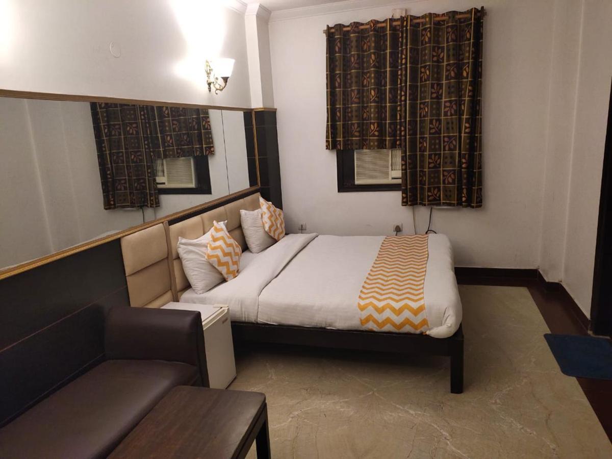 Hotel Amrit Villa Delhi  Exterior photo